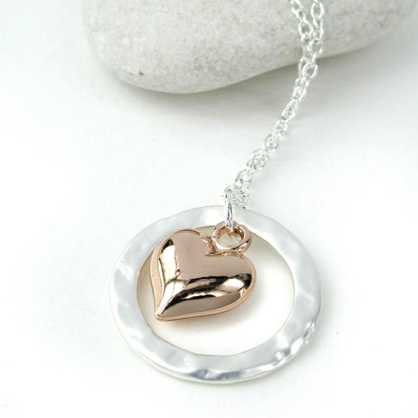 Circle with heart necklace