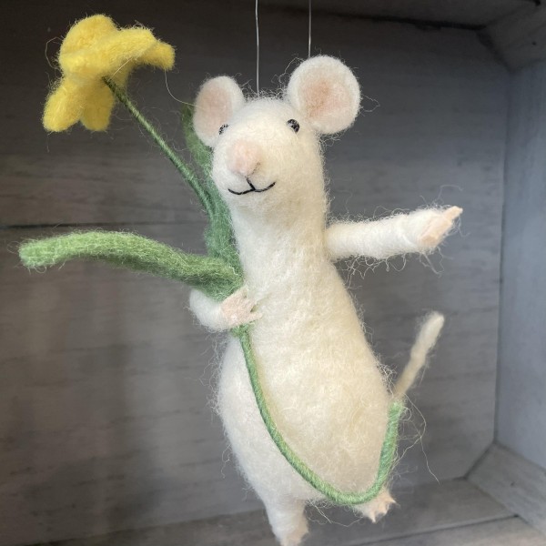 Wool White Mouse with Daffodil